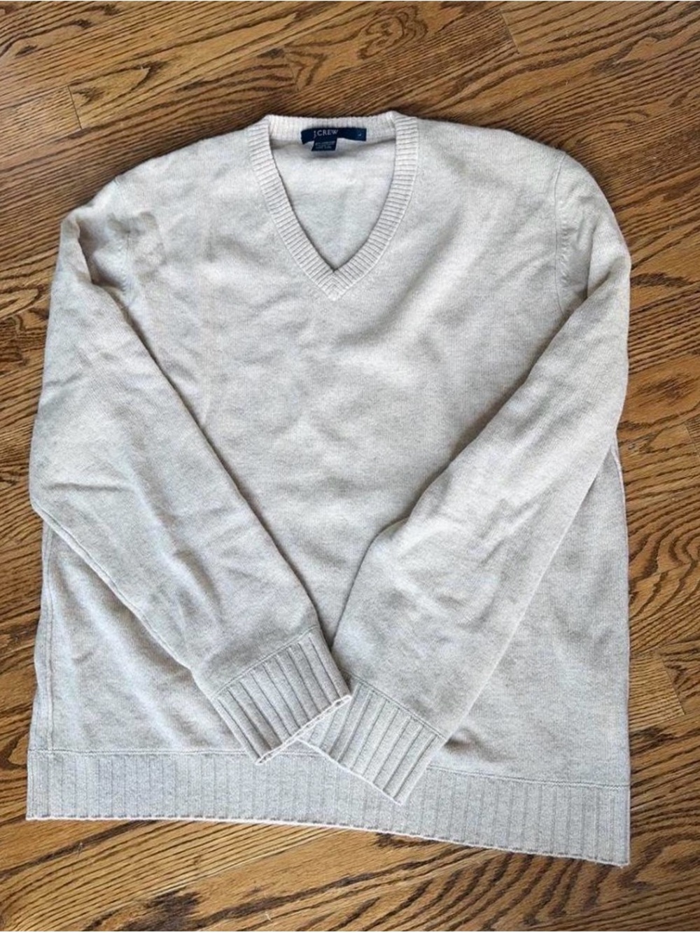 J. Crew Men’s V-Neck Sweater Large cashmere